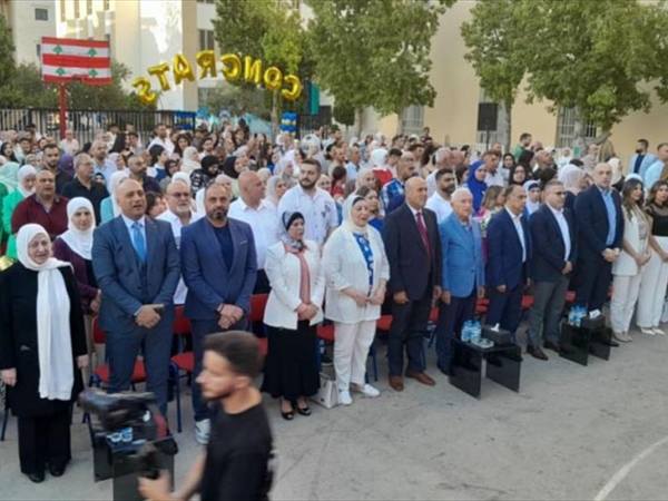 بهية الحريري في تخريج طلاب ثانوية بهاء الدين الحريري: العدالة التربوية مدخل للعدالة الإجتماعية والإستقرار