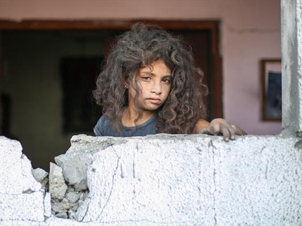 سباق في إسرائيل بين التدمير وصفقة لـ60 يوماً