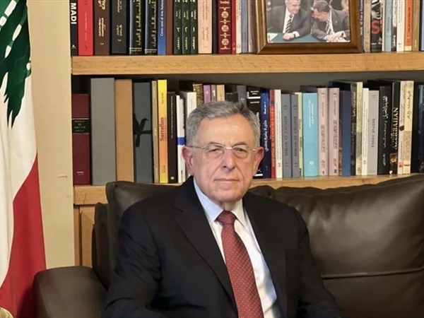 السنيورة: ليدرك الجميع ان دور المليشيات في المنطقة قد انتهى