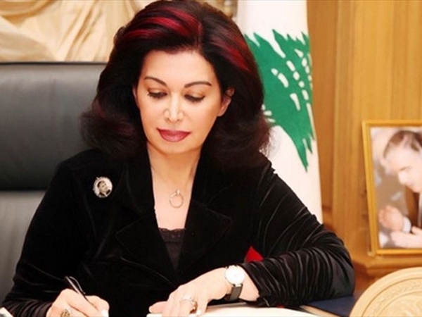 نازك الحريري تعزّي فيروز: إرث العملاق زياد الرحباني سيبقى خالداً