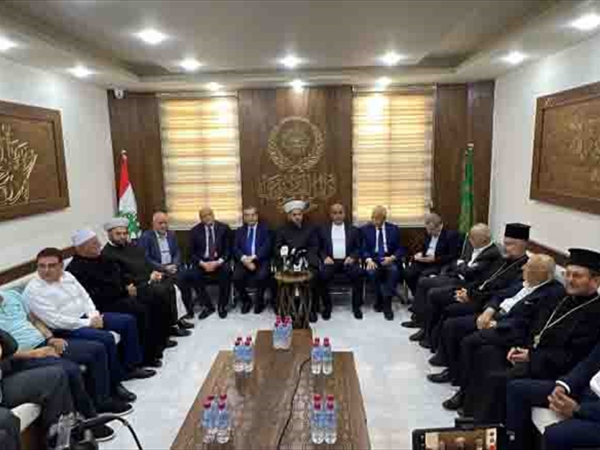 المفتي حجازي دعا إلى قمة روحية وطنية: نطالب الدولة بالوقوف بحزم ضد كل خروج عن القانون