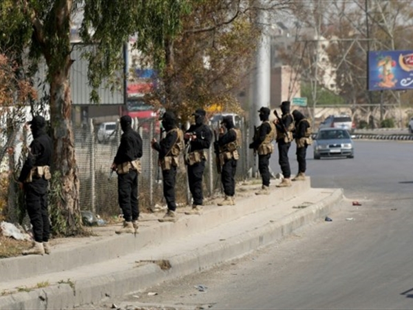 معارك ضارية في السويداء بين فصائل درزية وعشائر بدوية