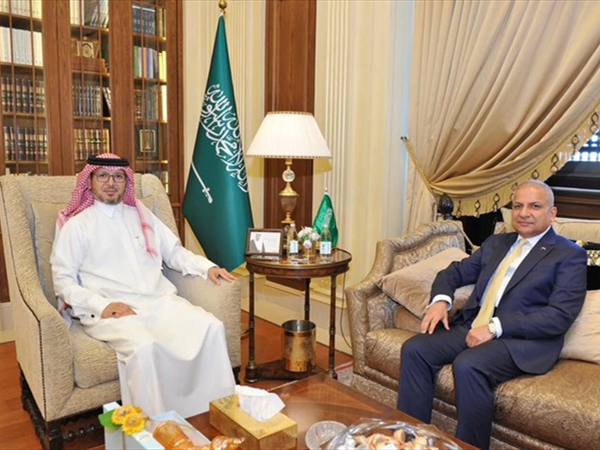 بخاري بحث مع رضا العلاقات السعودية - العراقية