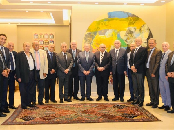 نبيل سوبره يقيم عشاء على شرف الرئيس نواف سلام