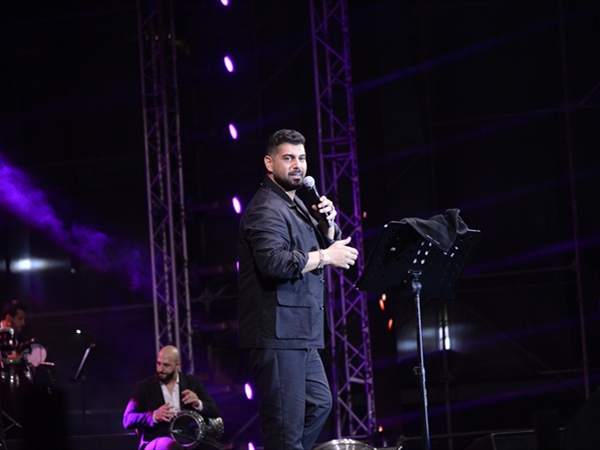 آدم يتألق في "أعياد بيروت"!