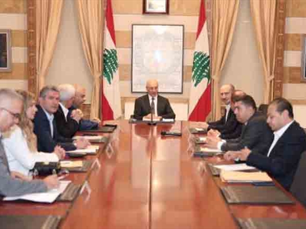 الحجار يبحث مع المحافظين سلسلة ملفات طابعها أمني وإداري