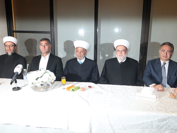 المفتي دريان رعى حفل آل شاهين لتكريم مخاتير بيروت: آن الأوان لتحكم بلدنا دولة القانون