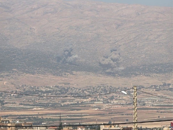 غارات معادية على السلسلتين الشرقية والغربية