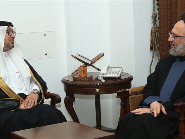 فضل الله يستقبل بخاري ووفداً بإسم الحريري