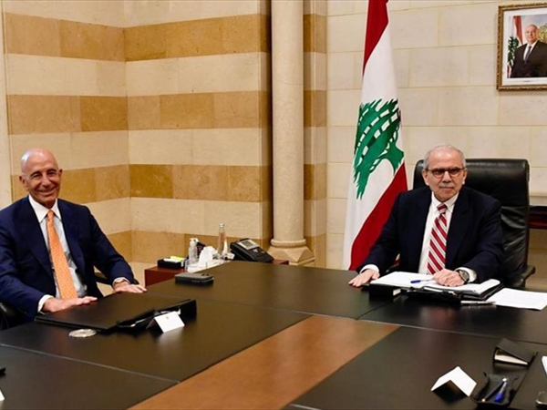 برّاك تسلّم من رئيس الجمهورية أفكاراً لحلٍّ شامل: راضٍ عن الردّ اللبناني ونحتاج إلى فترة للتفكير