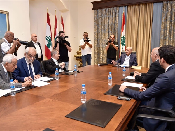 بري ترأس هيئة مكتب المجلس.. ودعوة لعقد جلسة عامة غداً لإقرار هيكلة المصارف واستقلالية القضاء