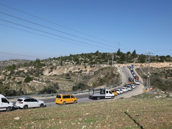 مقتل إسرائيلي في عملية طعن قرب الخليل