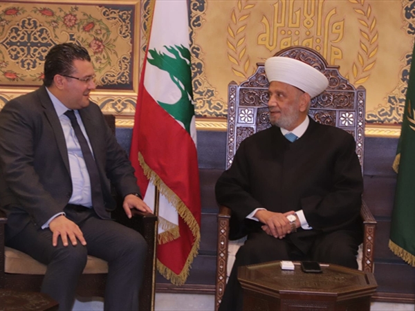 المفتي دريان يستقبل المحامي حسن عفيف كشلي