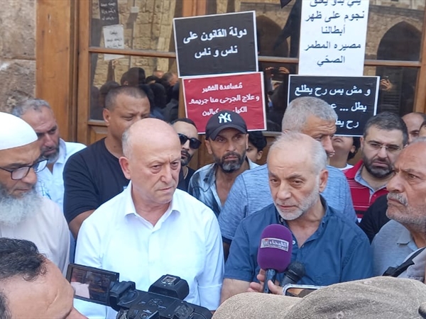 اعتصام في باحة المسجد المنصوري الكبير ..ريفي: السجون في لبنان قنبلة موقوتة