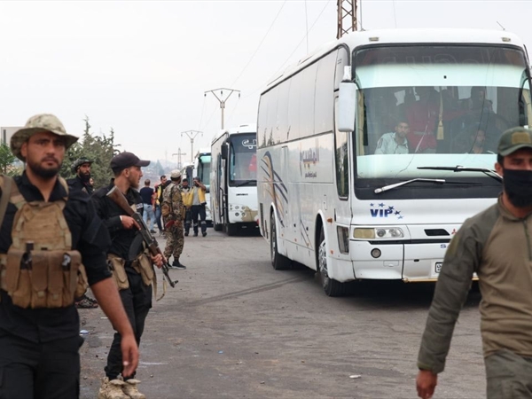 دمشق تبدأ بإجلاء عائلات البدو من مدينة السويداء