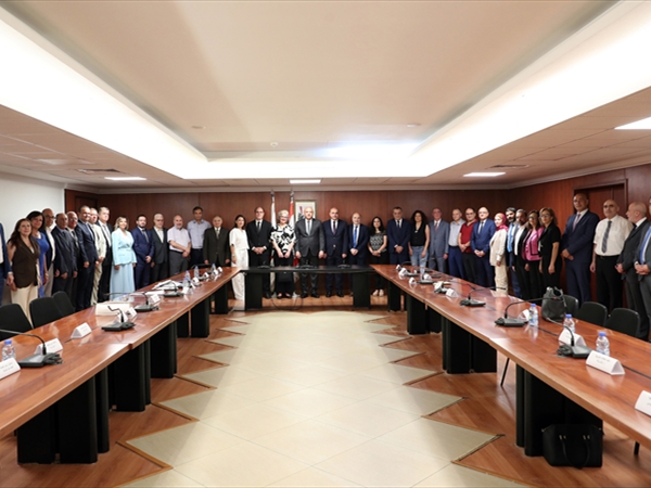 عون زار الإدارة المركزية للجامعة متفقداً: «اللبنانية» هي بالنسبة لي في المرتبة الأولى