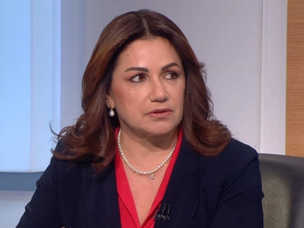 هو وهي 19-7-2025