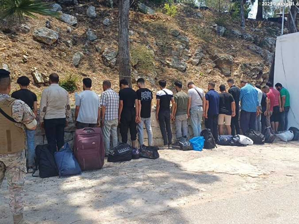 توقيف 21 سورياً لدخولهم خلسة ومروِّج مخدرات ومتهم بالتزوير والإحتيال