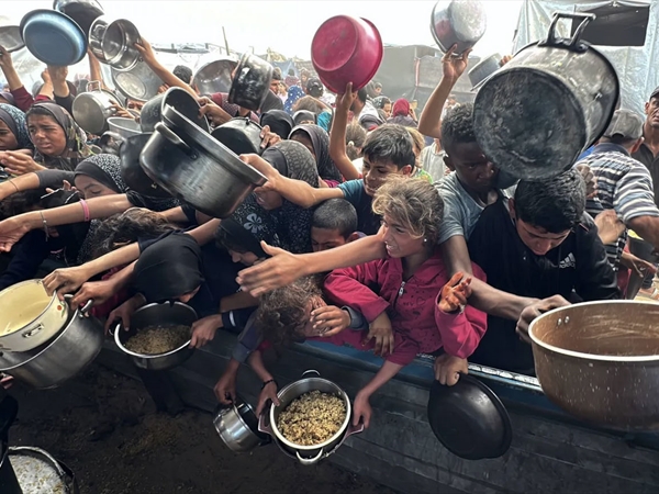 أطفال غزة بين أنياب المجاعة