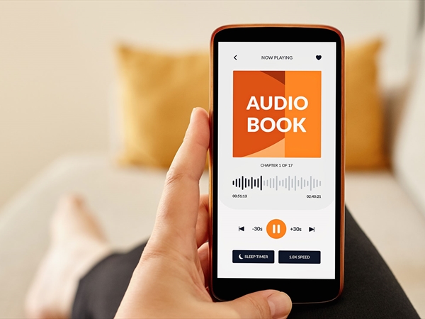 زمن الكتاب الصوتيّ