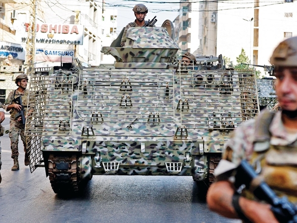 هل ينجح الجيش في وضع خارطة طريق لنزع السلاح؟