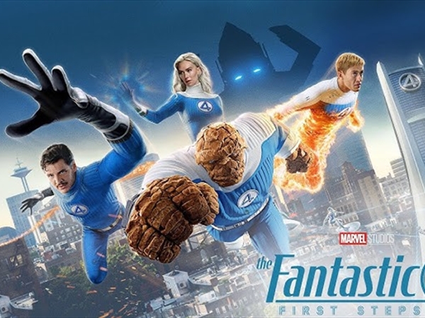 «المذهلون الأربعة» يواجهون آكل الكواكب «غالاكتوس» ولأول مرة بطل سينمائي أميركي في سن الرضاعة