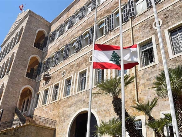 تعويلٌ على جلسة الثلاثاء... فهل تُنهي الجمود؟