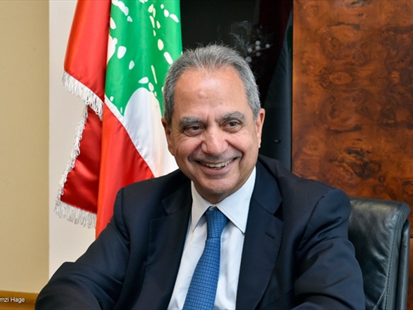 هو وهي 25-8-2025