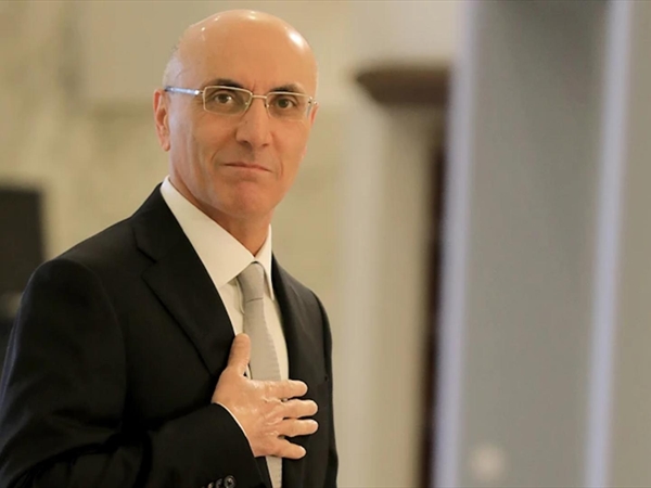 هو وهي 27-8-2025