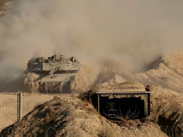 الإحتلال يصعِّد ويستثني مدينة غزة من الهدنة الإنسانية.. الأسرى الإسرائيليون مهدَّدون بالموت