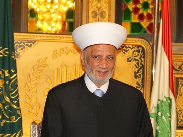 هل يعوِّض حراك المفتي دريان غياب السياسيِّين السُنَّة؟