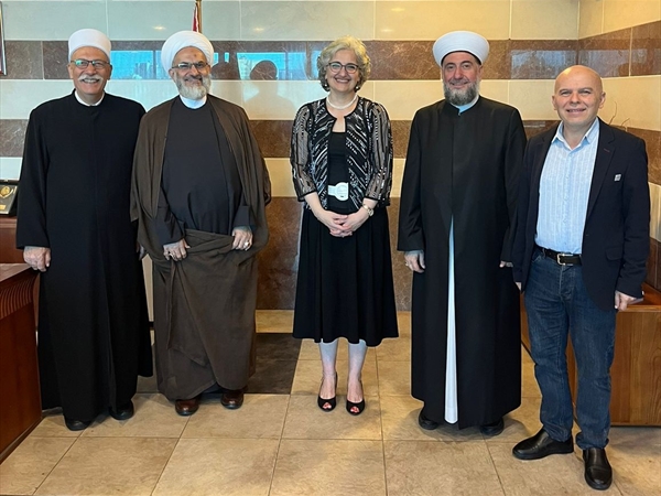 الملتقى اللبناني لصون الأسرة والقِيَم يزور وزيرة التربية