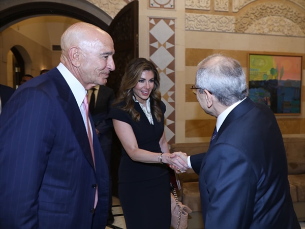برّاك وأورتاغوس يجولان على الرؤساء وإشادة بقرار الحكومة: على إسرائيل مبادلة لبنان بخطوة ونسير بالإتجاه الصحيح