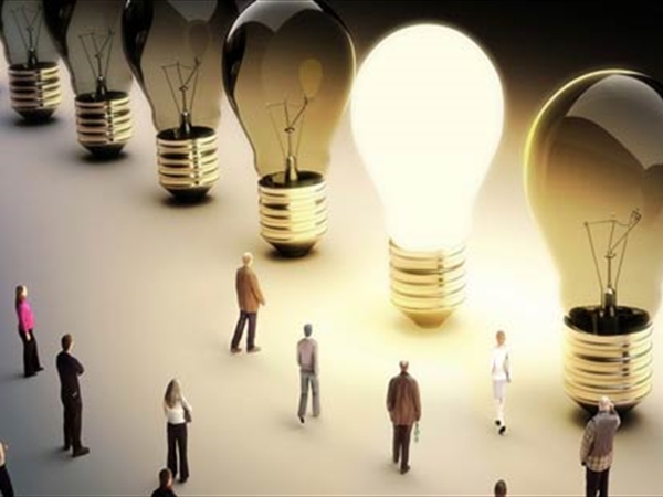 المبدعون والواقع