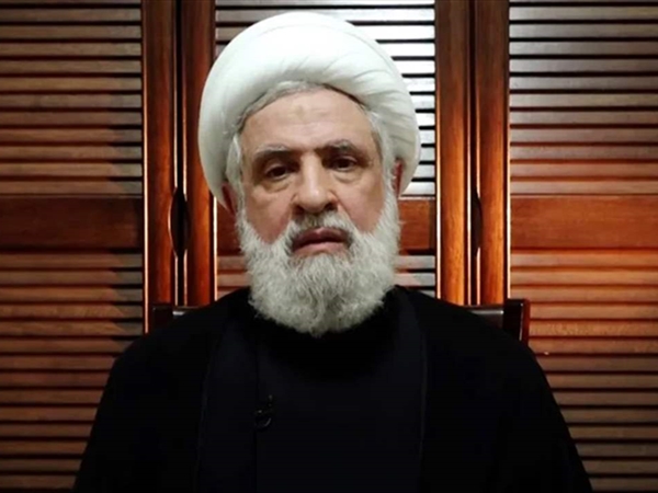 ماذا دار بين الشيخ نعيم قاسم ولاريجاني؟