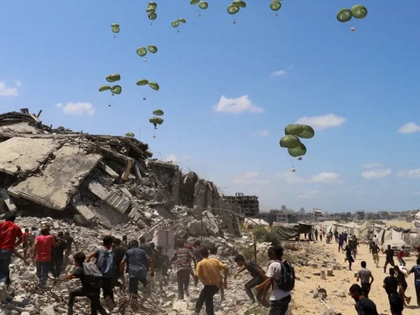 نتنياهو يخضع جزئياً لرئيس الأركان: تصعيد الحصار على غزة وتصعيد الضربات