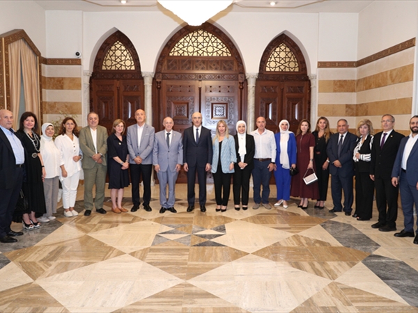 الحجار يطمئن: لا عصابات خطف... وخطط أمنية جديدة لمواجهة الفوضى في بيروت