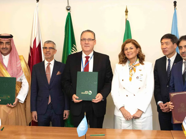 دعم سعودي قطري لسوريا بـ 89 مليون دولار