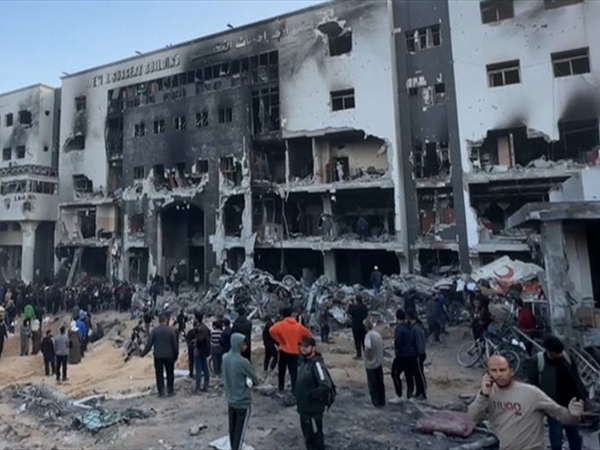 مركز حقوقي يحذّر من الهجمات الإسرائيلية الممنهجة ضد المستشفيات في غزة