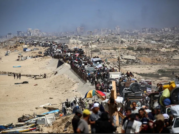 أساليب إسرائيلية مخيفة لطرد سكان غزة.. والمدينة تقاوم