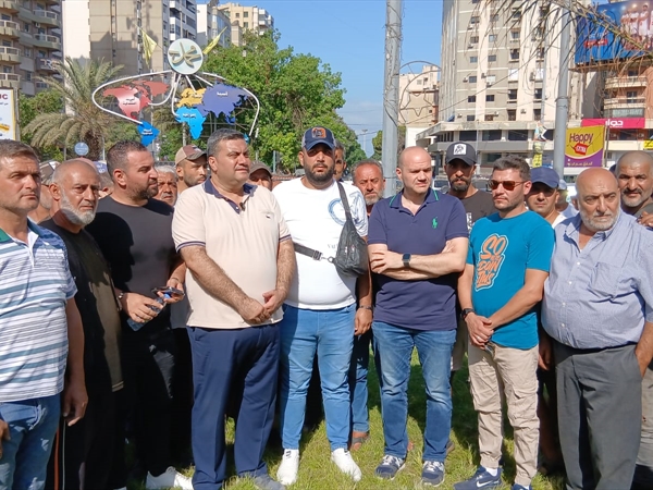 وقفة حداد في طرابلس بعد وفاة عامل بلدي إثر حادث مأساوي