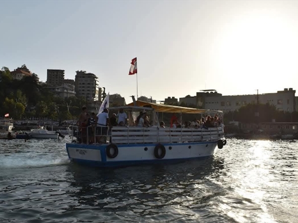 أبحرت منه الشحرورة والام تريز.. دو كالكوتا