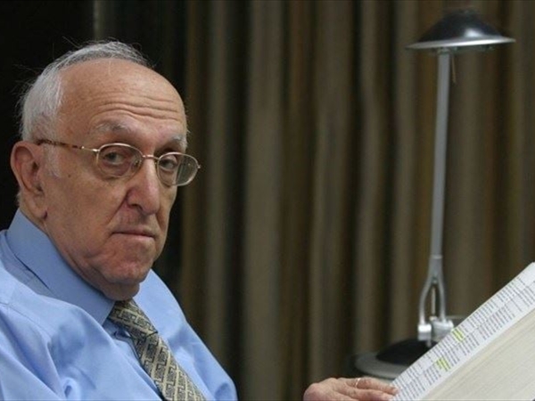 "حسن الرفاعي: الحارس الأمين للجمهورية"