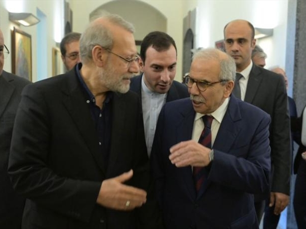 سلام التقى لاريجاني: العلاقات ينبغي أن تقوم على الاحترام المتبادل لسيادة الطرفين
