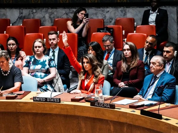 يوم الضربات القاتلة: مقتل 4 ضباط في رفح وجنديين على جسر اللنبي