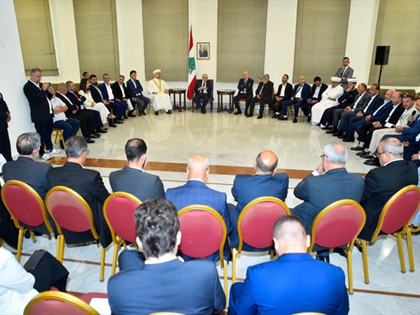 عون يربط تنفيذ الخطة بالخطوات الإسرائيلية والسلوك السوري والأميركي