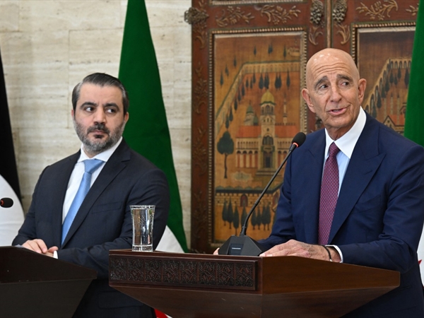 منذ ربع قرن.. أول زيارة رسمية لوزير خارجية سوريا الى واشنطن