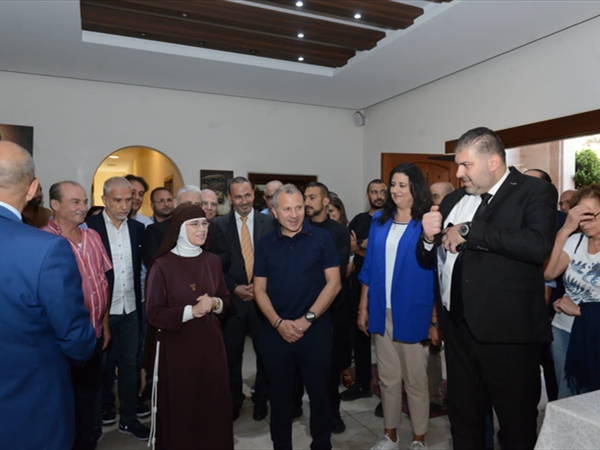 باسيل يجول في قضاء بعبدا: للتعاون بين الجميع لتحقيق الإنماء المناطقي