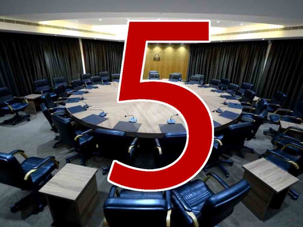 حذارِ الرقم ٥ والطابور الخامس: «وخمسة بعيون الشيطان»!