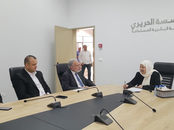 بهية الحريري تلتقي فعاليات بلدية واجتماعية وتبحث دعم التعليم مع مؤسسة محمود عباس